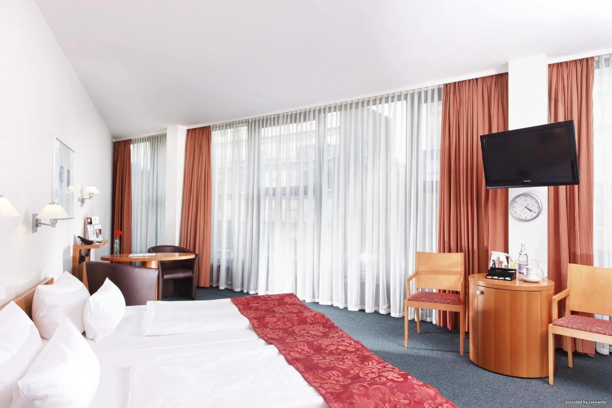Hotel Am Borsigturm Berlin Exterior foto