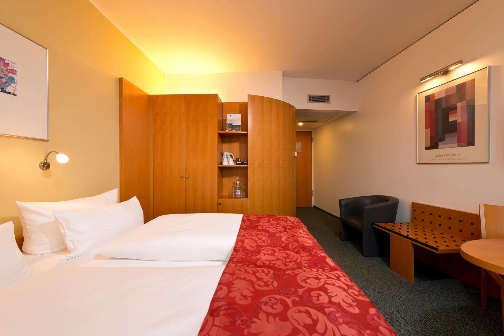 Hotel Am Borsigturm Berlin Exterior foto