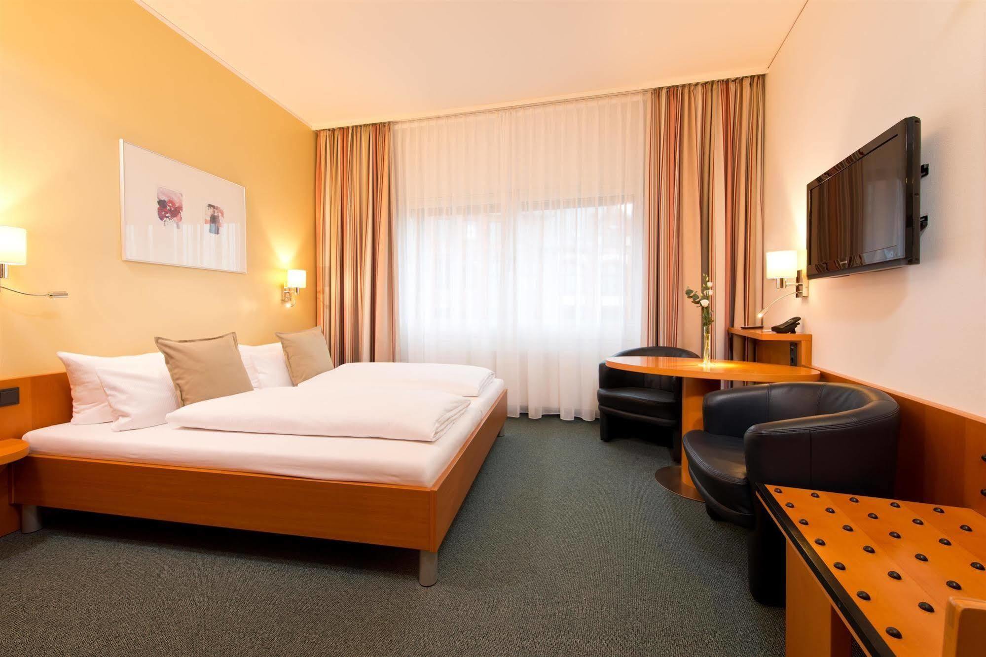 Hotel Am Borsigturm Berlin Exterior foto